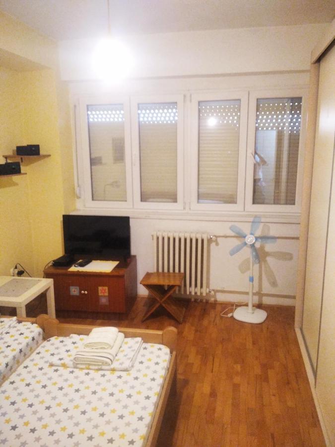 Viva Apartment Скопие Екстериор снимка